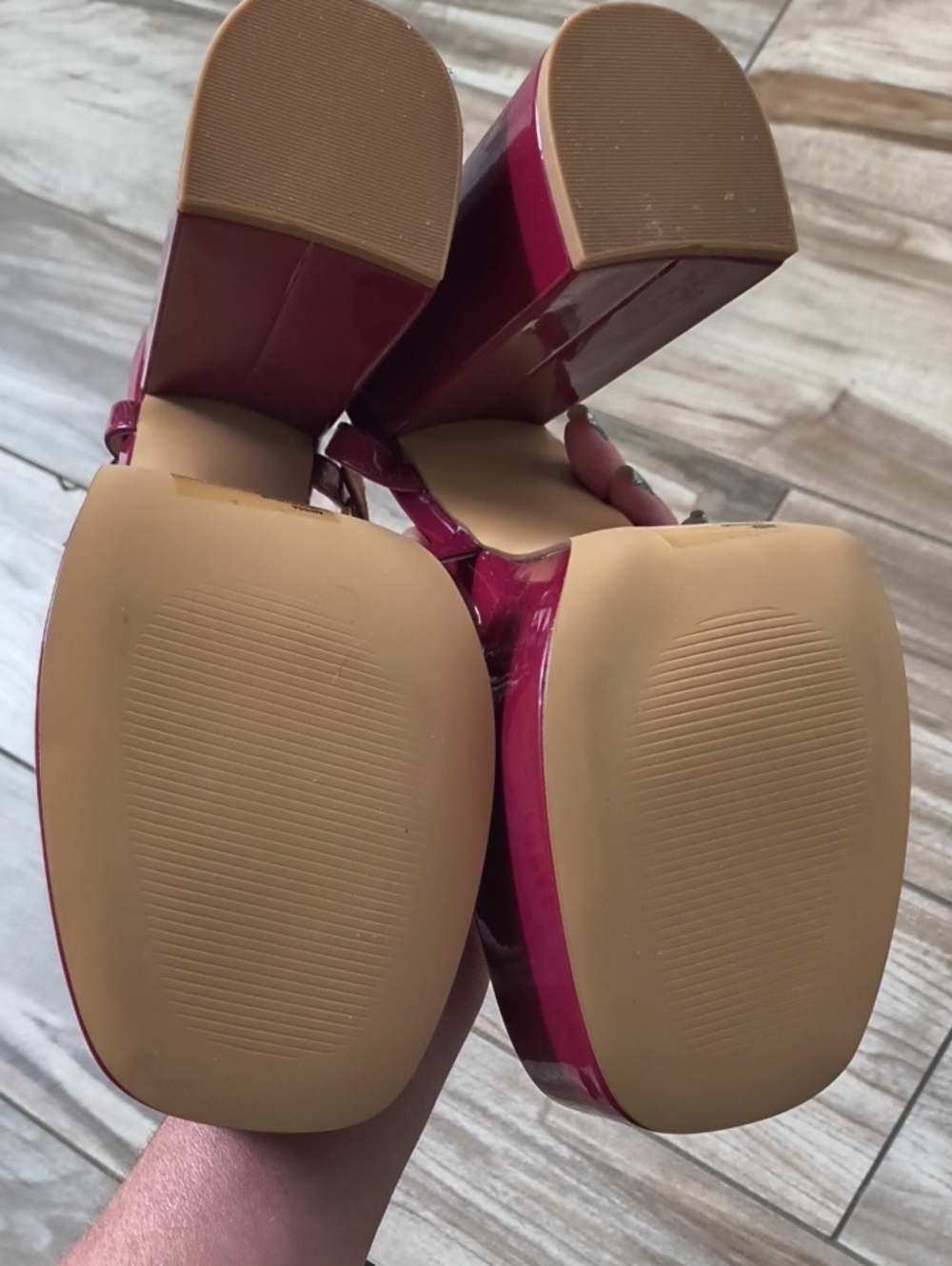 Studded Heels ✨ - Picture 6 of 6